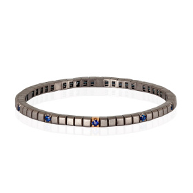 Bracelet de tennis Mano J ELASTIC LINE en titane, or rouge 18 carats et 10 saphirs bleus de 5 points
