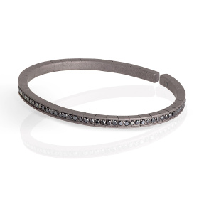 Bracelet pour homme Mano J avec ressort, grand modèle en titane entièrement serti de diamants noirs