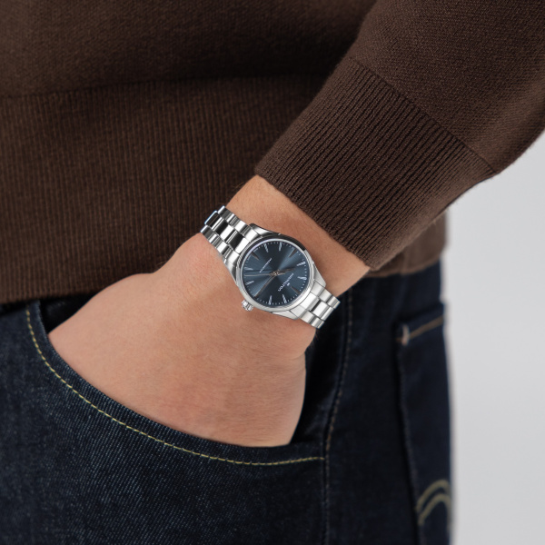 Montre Hamilton Jazzmaster Quartz 32 mm Cadran Bleu Bracelet Acier