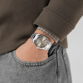 Montre Hamilton Jazzmaster Quartz 40 mm Cadran Beige Bracelet Acier