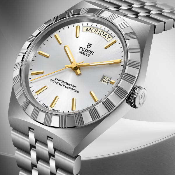 Montre TUDOR Royal 40 mm Cadran argenté Acier inoxydable