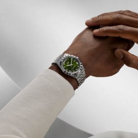 Montre TUDOR Royal 40 mm Cadran vert Acier inoxydable