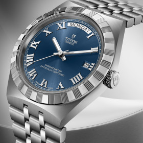 Montre TUDOR Royal 40 mm Cadran bleu Acier inoxydable