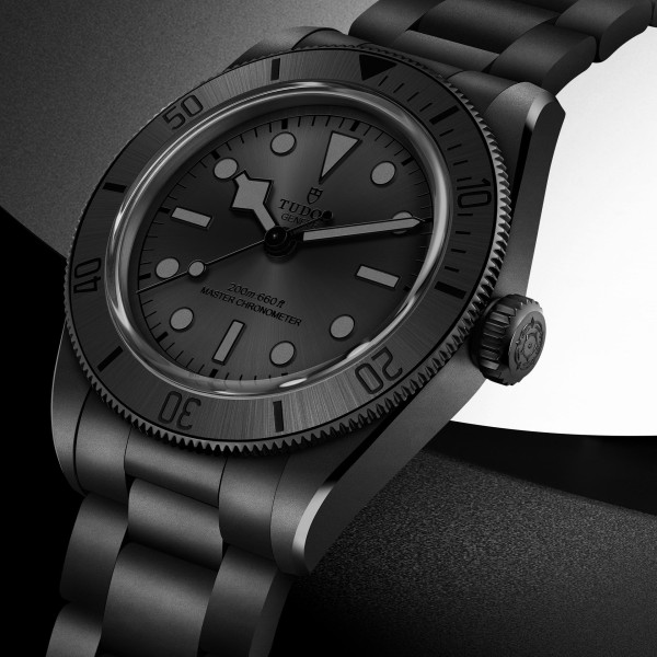 Montre TUDOR Black Bay Ceramic 41 mm Cadran Noir Acier inoxydable