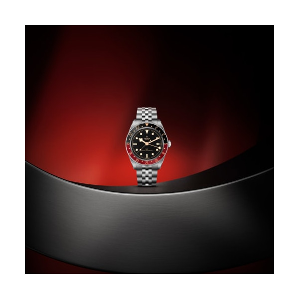 MONTRE TUDOR BLACK BAY 58 GMT 39 MM CADRAN NOIR BRACELET ACIER