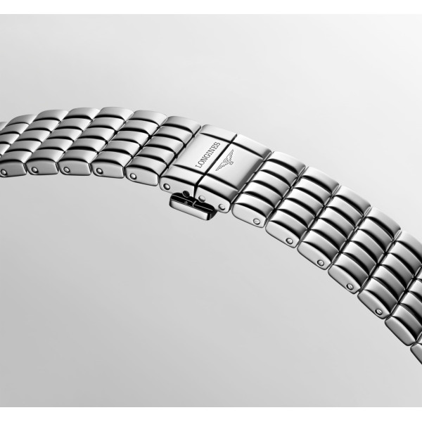 Montre Longines dolcevita 20.80 X 32 mm Quartz Cadran Argenté Bracelet Acier