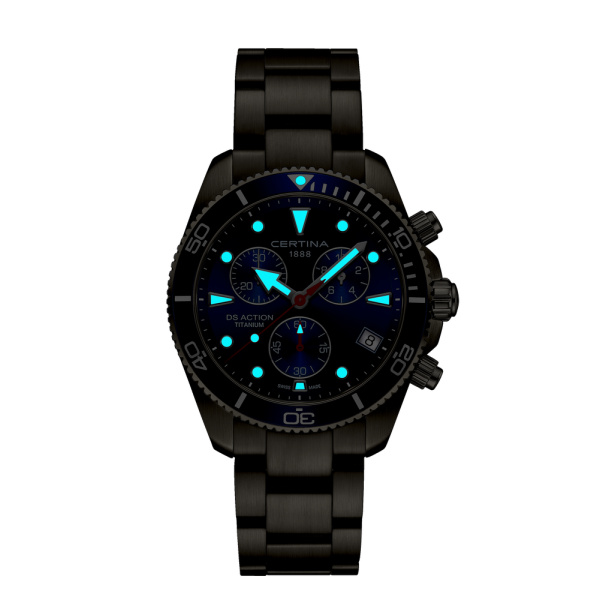 Montre Certina DS Action Chrono C048.417.44.041.00 42mm Quartz Cadran bleu titane