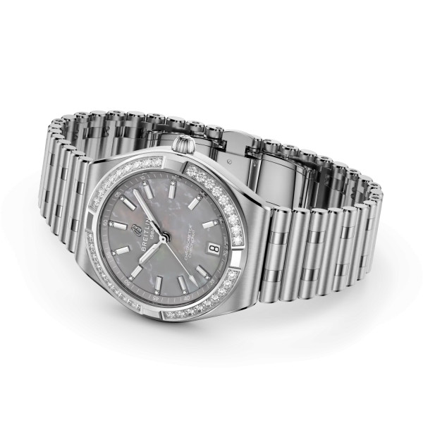 Montre Breitling Chronomat Automatic 36mm Cadran nacre grise bracelet acier