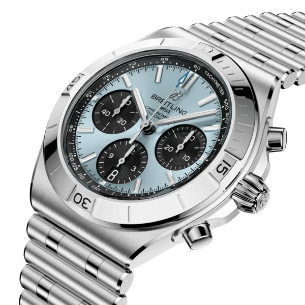 Montre Breitling Chronomat B01 Chronograph 42mm Automatique Cadran bleu glacier acier