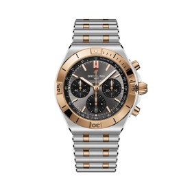 Montre Breitling Chronomat B01 Chronograph 42mm Automatique Cadran anthracite bicolore acier et or rouge