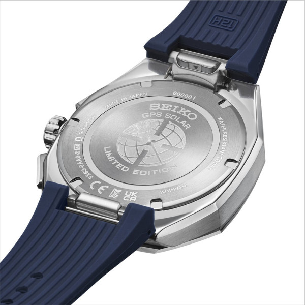 Montre Seiko Astron 43.4mm Solaire Cadran Argenté Accents Bleus Édition Limitée 145 Ans