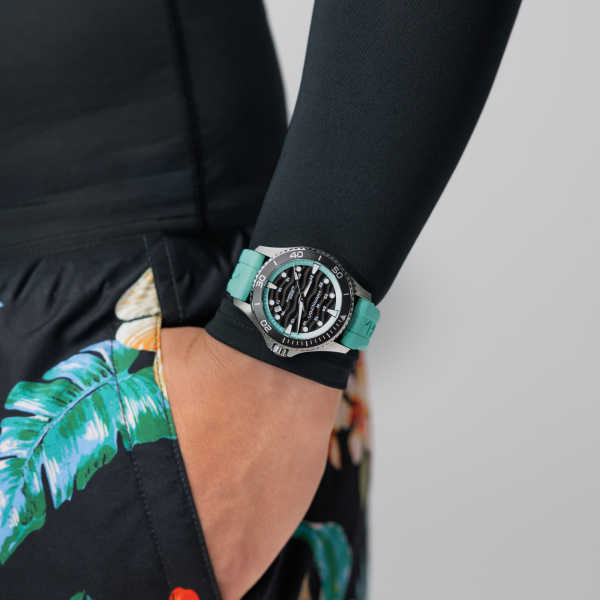 Montre Hamilton Khaki Navy Scuba 40mm Automatique Cadran Noir