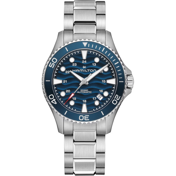 Montre Hamilton Khaki Navy Scuba40mm Automatique Cadran bleu laqué bracelet acier