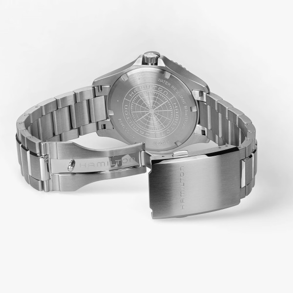 Montre Hamilton Khaki Navy Scuba40mm Automatique Cadran bleu laqué bracelet acier