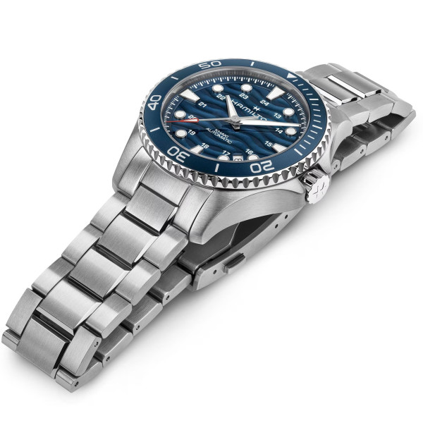 Montre Hamilton Khaki Navy Scuba40mm Automatique Cadran blanc laqué bracelet acier