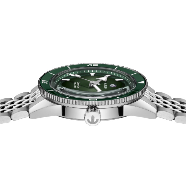 Montre Rado Captain Cook 39mm Automatique Cadran Noir Dégradé Vert