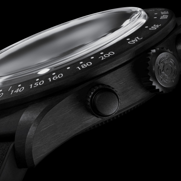 MONTRE TUDOR BLACK BAY CHRONO "CARBON 26" AUTOMATIQUE