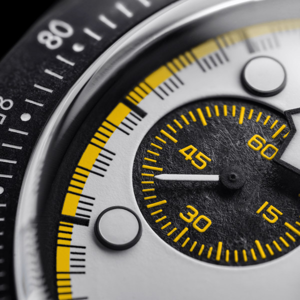 MONTRE TUDOR BLACK BAY CHRONO "CARBON 26" AUTOMATIQUE