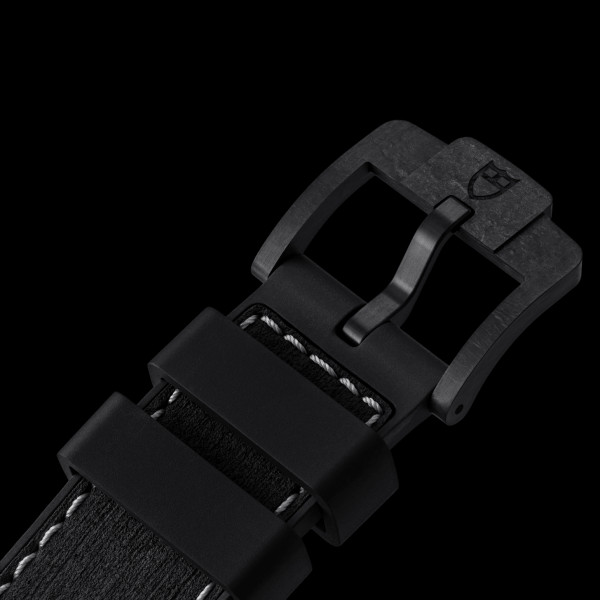 MONTRE TUDOR BLACK BAY CHRONO "CARBON 26" AUTOMATIQUE