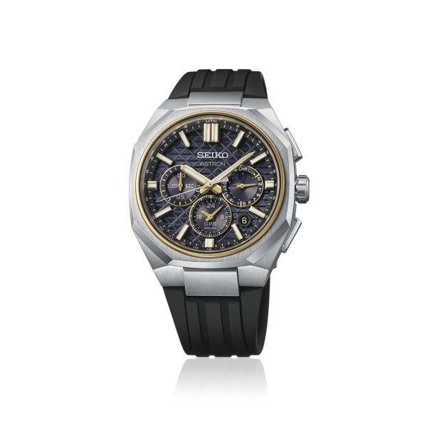 Montre Seiko Astron 50mm Solaire Chronographe Titane Bracelet Silicone