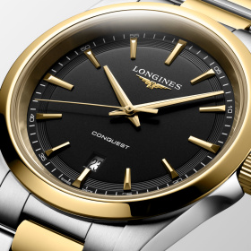 Montre Longines Conquest 41 mm Quartz PVD Or Jaune Cadran Noir Sablé