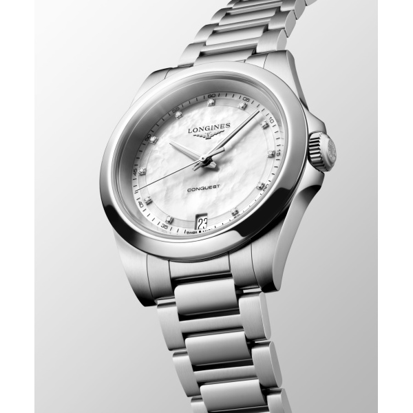 Montre Longines Conquest 34 mm Quartz Cadran Nacre Blanche