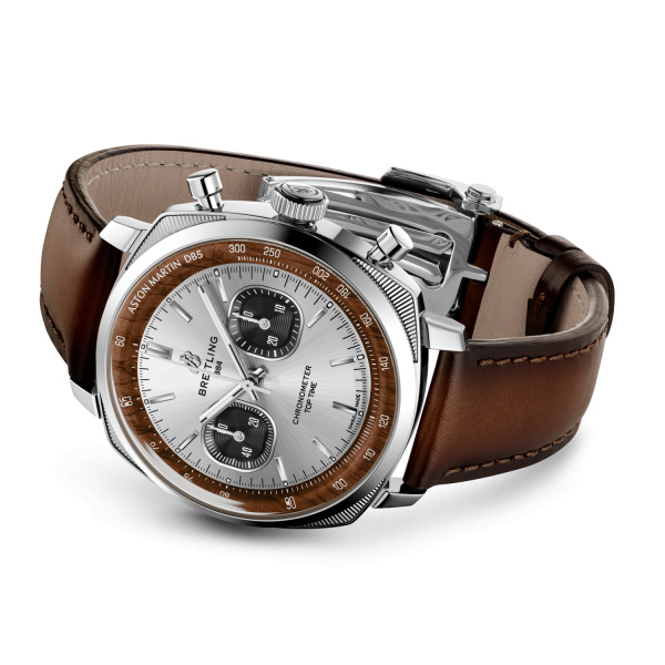 Montre Breitling Top Time B01 Chronograph 41 Tribute to Aston Martin DB5 Acier 41 mm Édition Limitée