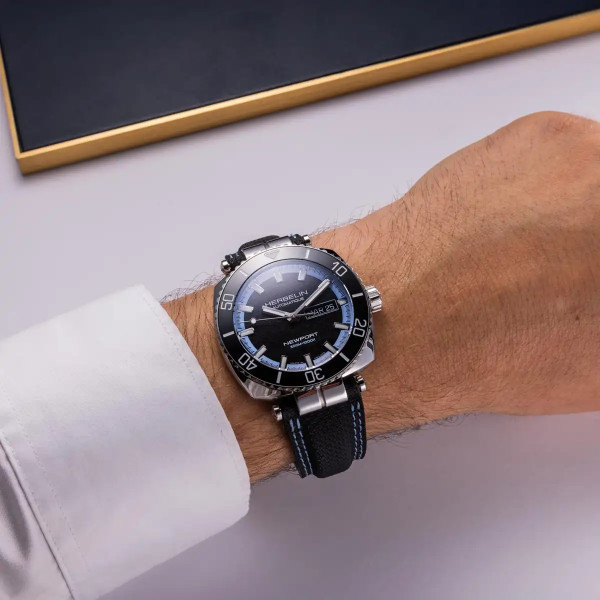 Montre Herbelin Newport Diver 1774AN154 42 mm Automatique Lunette Céramique Cadran Noir