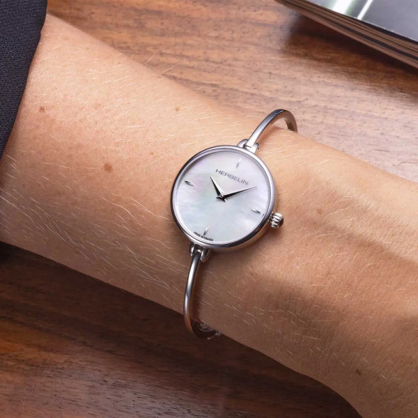 Montre Herbelin Fil Nacre 26 mm Acier