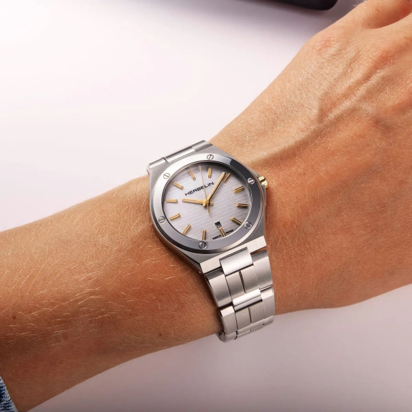 Montre Herbelin Cap Camarat 33 mm Nacre Or