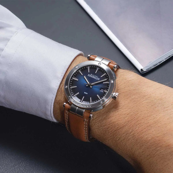 Montre Herbelin Newport 40 mm Bleu Cuir