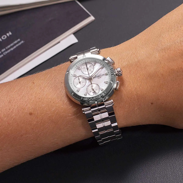 Montre Herbelin Newport Chrono 35 mm Nacre