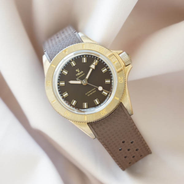 Montre Yema Superman Bronze CMM.10 39 mm Automatique Cadran Marron