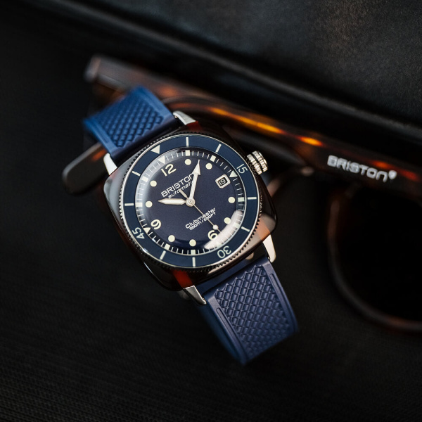 Montre Briston Clubmaster Legend Diver 40 mm Acétate Cadran Bleu Marine