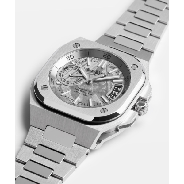 Bell & Ross BR-X5 Météorite de trois quarts, vis d'angle et protège-couronne