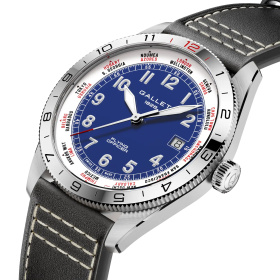 Montre Gallet Flying Officer Automatic 40 mm Cadran Bleu Bracelet Cuir Noir