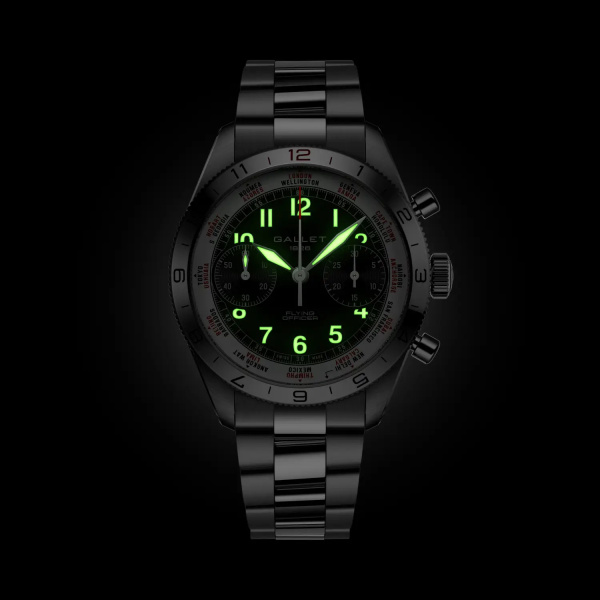 Montre Gallet Flying Officer Chronograph 40 mm Cadran Noir Bracelet Acier