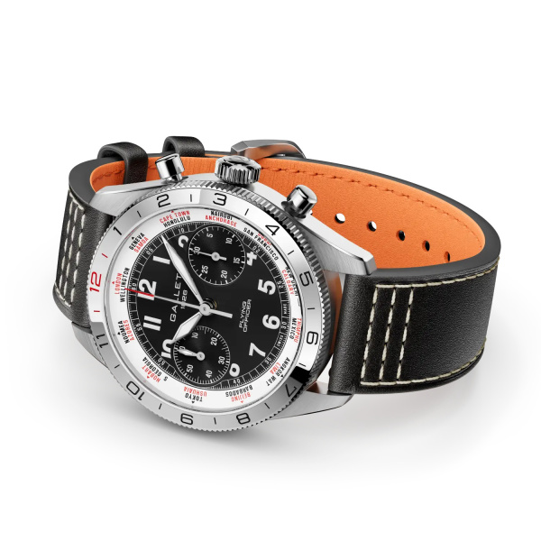 Montre Gallet Flying Officer Chronograph 40 mm Cadran Noir Bracelet Cuir Noir
