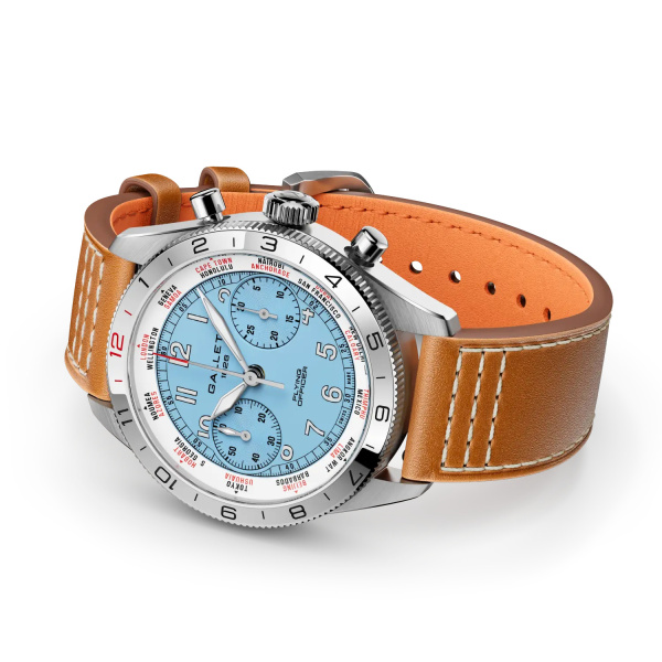 Montre Gallet Flying Officer Chronograph 40 mm Cadran Bleu Ciel Bracelet Cuir Orange