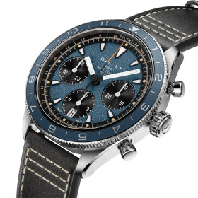 Montre Gallet Multichron Pilot 42 mm Cadran Bleu Bracelet Cuir Noir