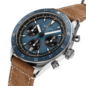 Montre Gallet Multichron Pilot 42 mm Cadran Bleu Bracelet Cuir Beige