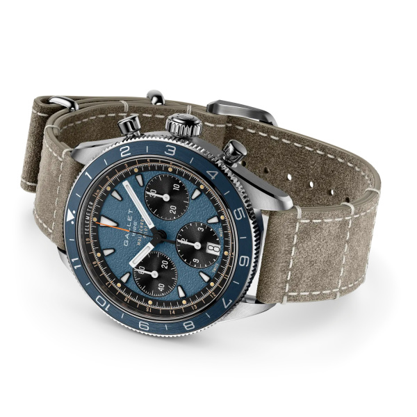 Montre Gallet Multichron Pilot 42 mm Cadran Bleu Bracelet Cuir Vert