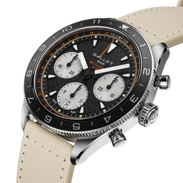 Montre Gallet Multichron Pilot 42 mm Cadran Noir Bracelet Tissu Beige