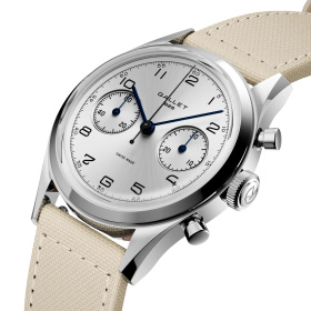 Montre Gallet Classics Tribute to Silverlight 38 mm Cadran Argenté Bracelet Tissu Beige