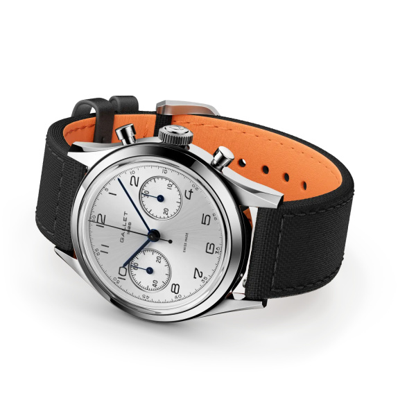 Montre Gallet Classics Tribute to Silverlight 38 mm Cadran Argenté Bracelet Tissu Noir
