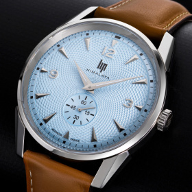 Montre Lip Himalaya 40 mm Quartz Cadran Bleu Guilloché Cuir Camel