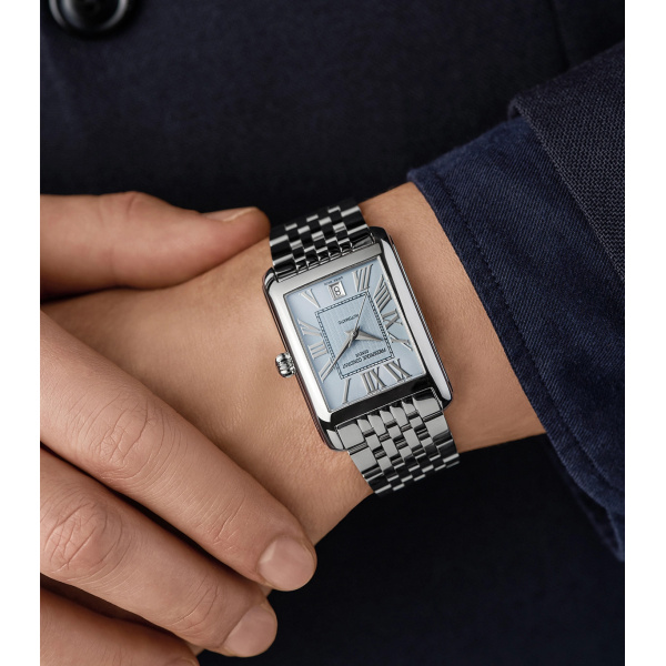 Montre Frederique Constant Classics Carrée Automatic 42,3 x 30 mm Cadran Bleu Clair Bracelet Acier