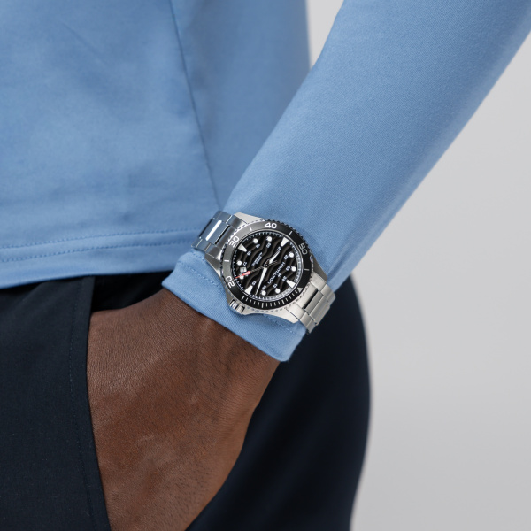 Montre Hamilton Khaki Navy Scuba Auto 40 mm Cadran Noir Laqué Bracelet Acier
