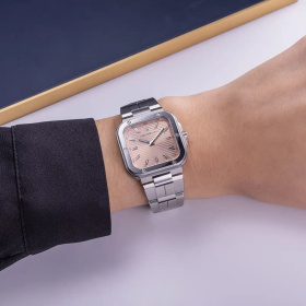 Montre Herbelin Cap Camarat Square 30 mm Quartz Cadran Champagne Rosé Bracelet Acier