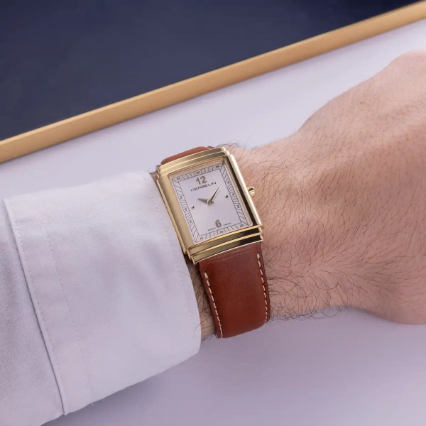 Montre Herbelin Art Déco 1925's 27 mm Quartz PVD Or Jaune Cuir Camel